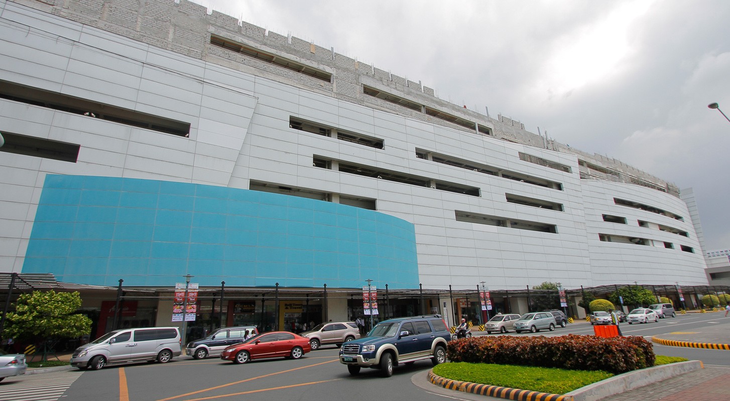 MOA Parking Lot Project Portfolio Steeltech Corporation